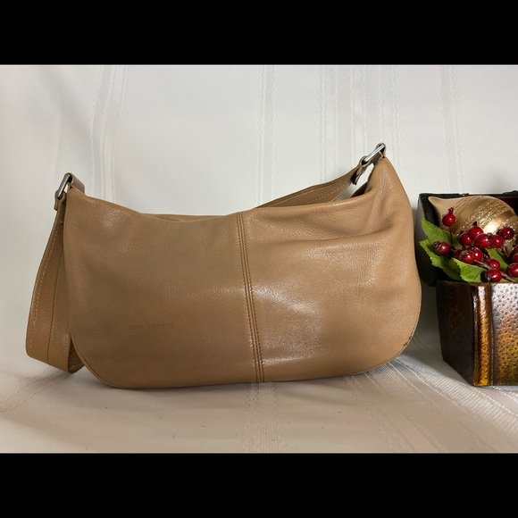 Tan genuine leather ladies handbag Luis Esteve made in Spain.Wide shoulder strap - Picture 5 of 16
